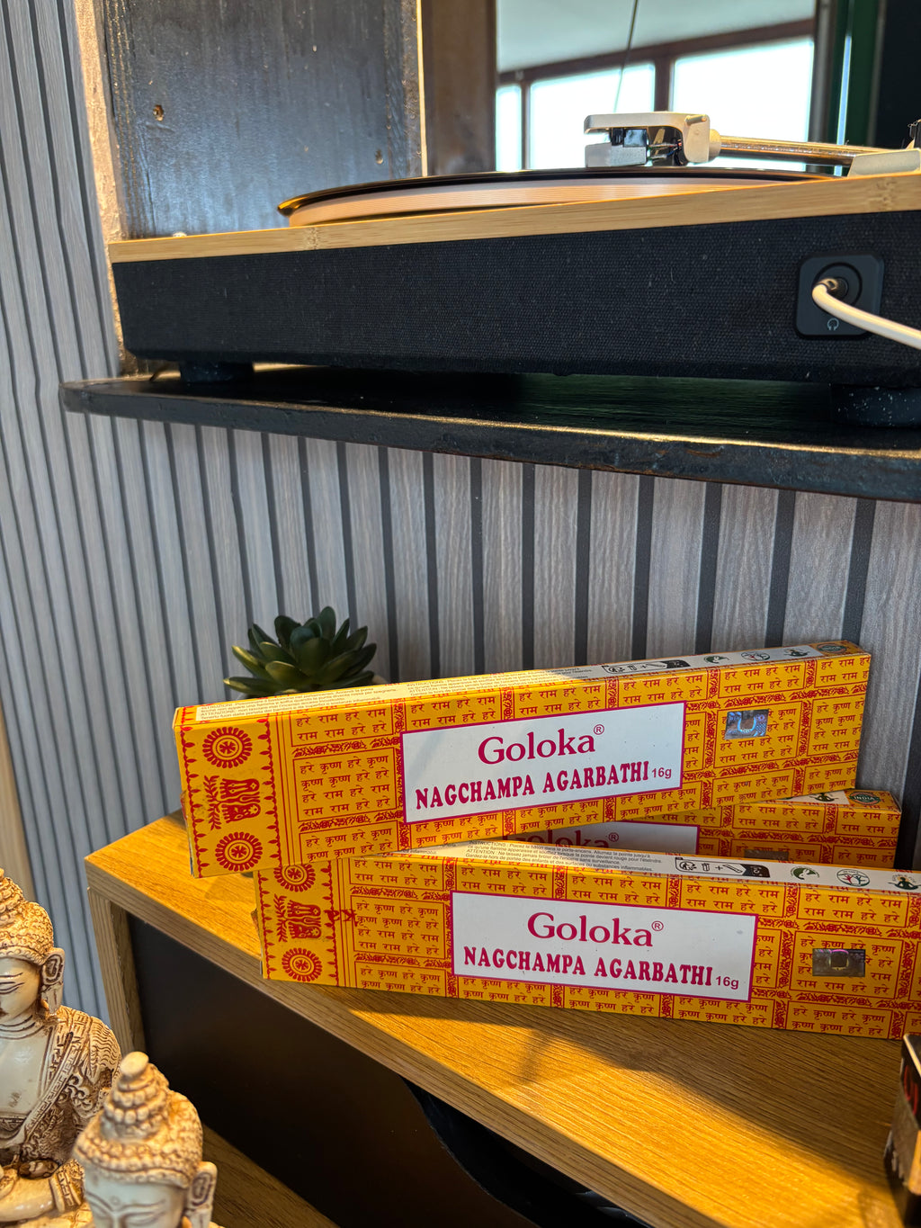 Goloka Nag Champa – Encens Premium aux Notes Mythiques